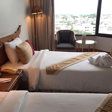 Laithong Hotel Ubon Ratchathani Exteriér fotografie