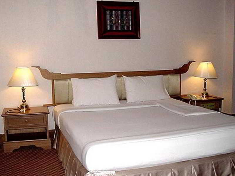 Laithong Hotel Ubon Ratchathani Exteriér fotografie