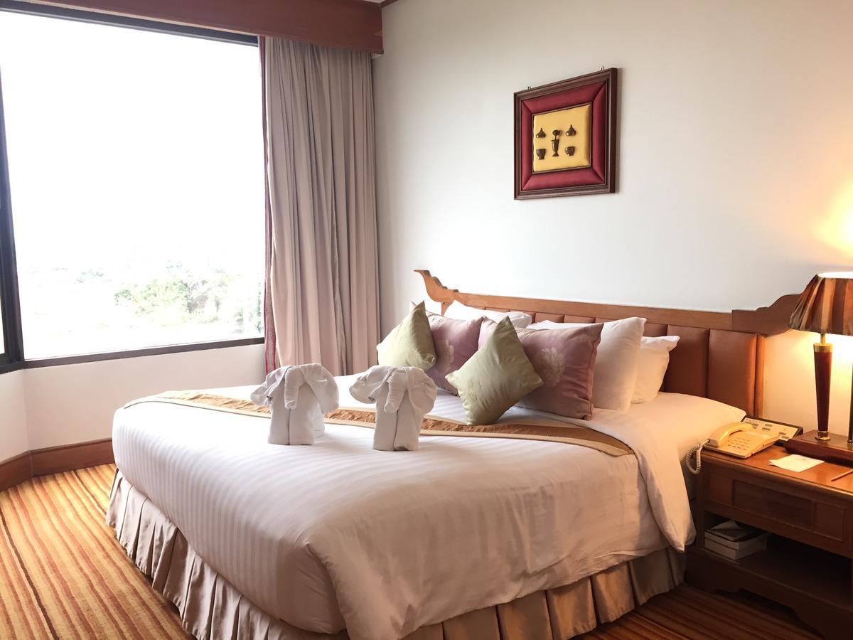Laithong Hotel Ubon Ratchathani Exteriér fotografie